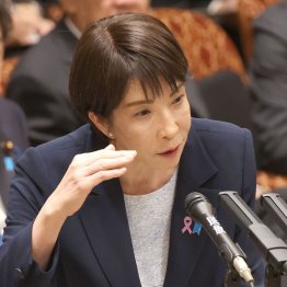 すぐに発言を撤回すればこじれなかったのに…（Ｃ）日刊ゲンダイ