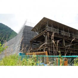 山梨県早川町の要対策土仮置き場（提供）筆者