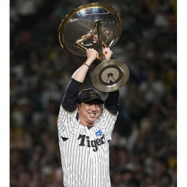 阪神・藤川監督（Ｃ）共同通信社