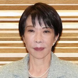 外交もダメ、経済もダメ…（Ｃ）共同通信社