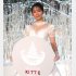 KITTEの点灯式に登場した吉岡里帆（Ｃ）日刊ゲンダイ