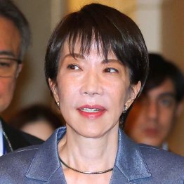 歩を進める度に戦後の歩みは後退…（Ｃ）日刊ゲンダイ