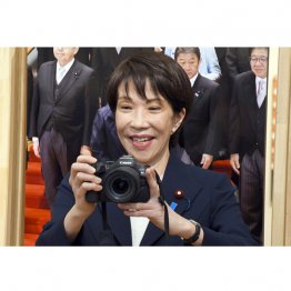 虚構の「勇ましさ」で危機をつくり煽る国防・軍拡（Ｃ）日刊ゲンダイ