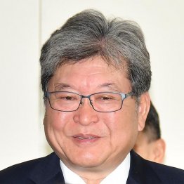 自身の疑惑の説明が先（Ｃ）日刊ゲンダイ